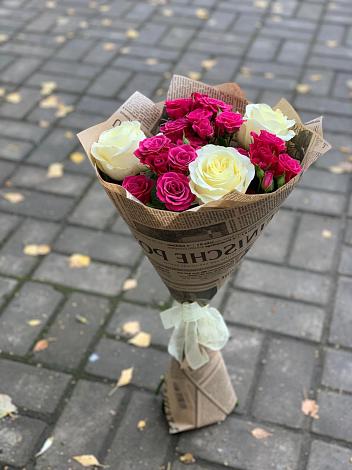 Букет цветов из: Розы в Вохтоге